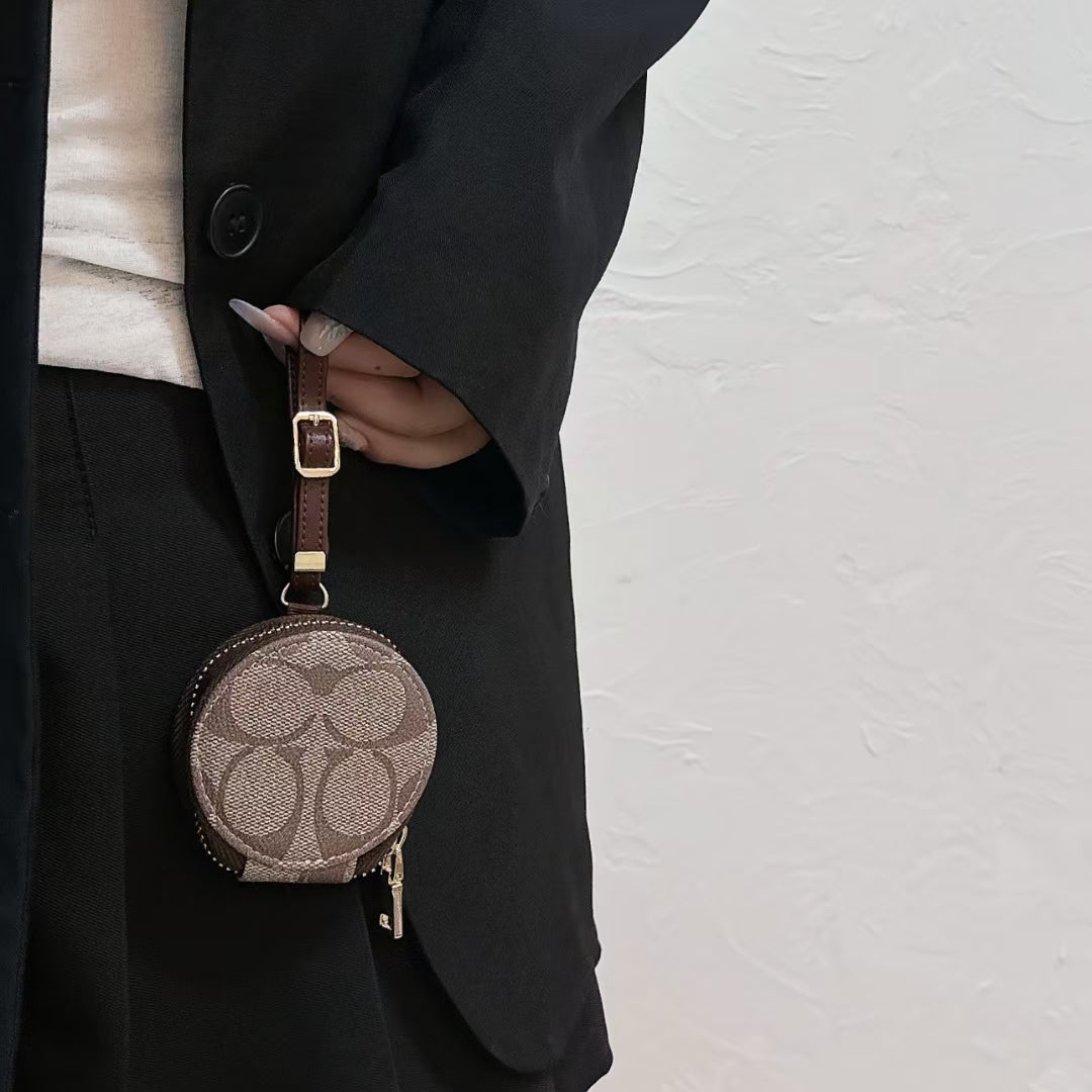 AirPods Case - The Luxe Case