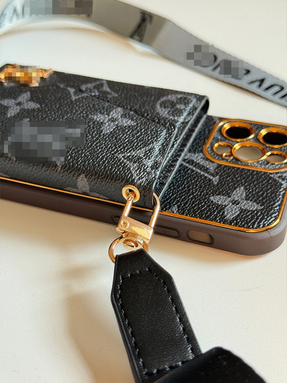 Black iPhone Case 2001 | Accordion card holder (subject to the video) - The Luxe Case