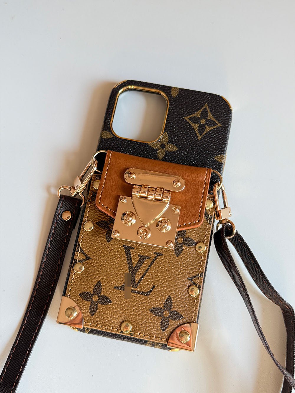 Brown iPhone case 2003| Accordion card holder (subject to the video) - The Luxe Case