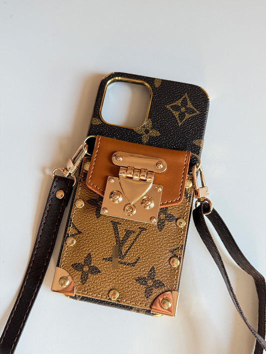 Brown iPhone case 2003| Accordion card holder (subject to the video) - The Luxe Case