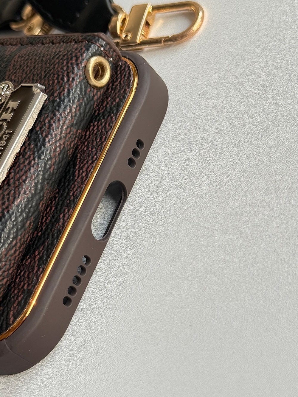 C series Phone case 1003 | Accordion card holder (subject to the video) - The Luxe Case