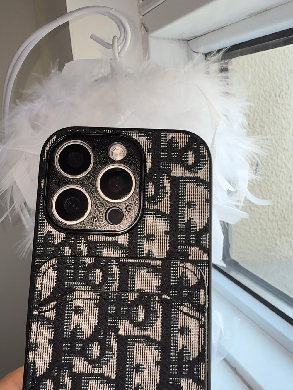 D series Phone case 1020 | with card holder (subject to the video) - The Luxe Case