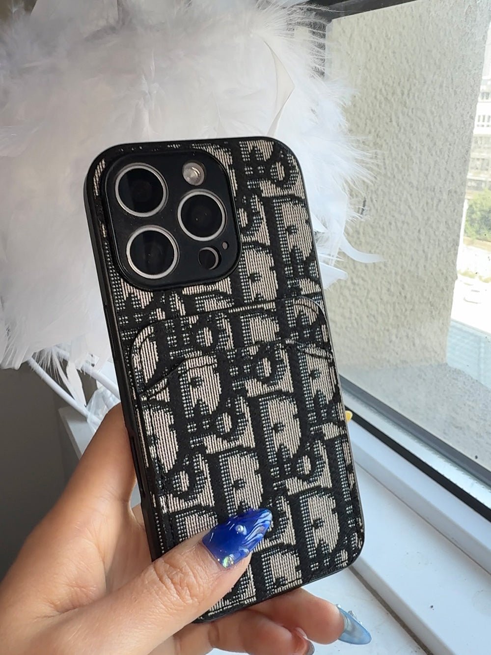 D series Phone case 1020 | with card holder (subject to the video) - The Luxe Case
