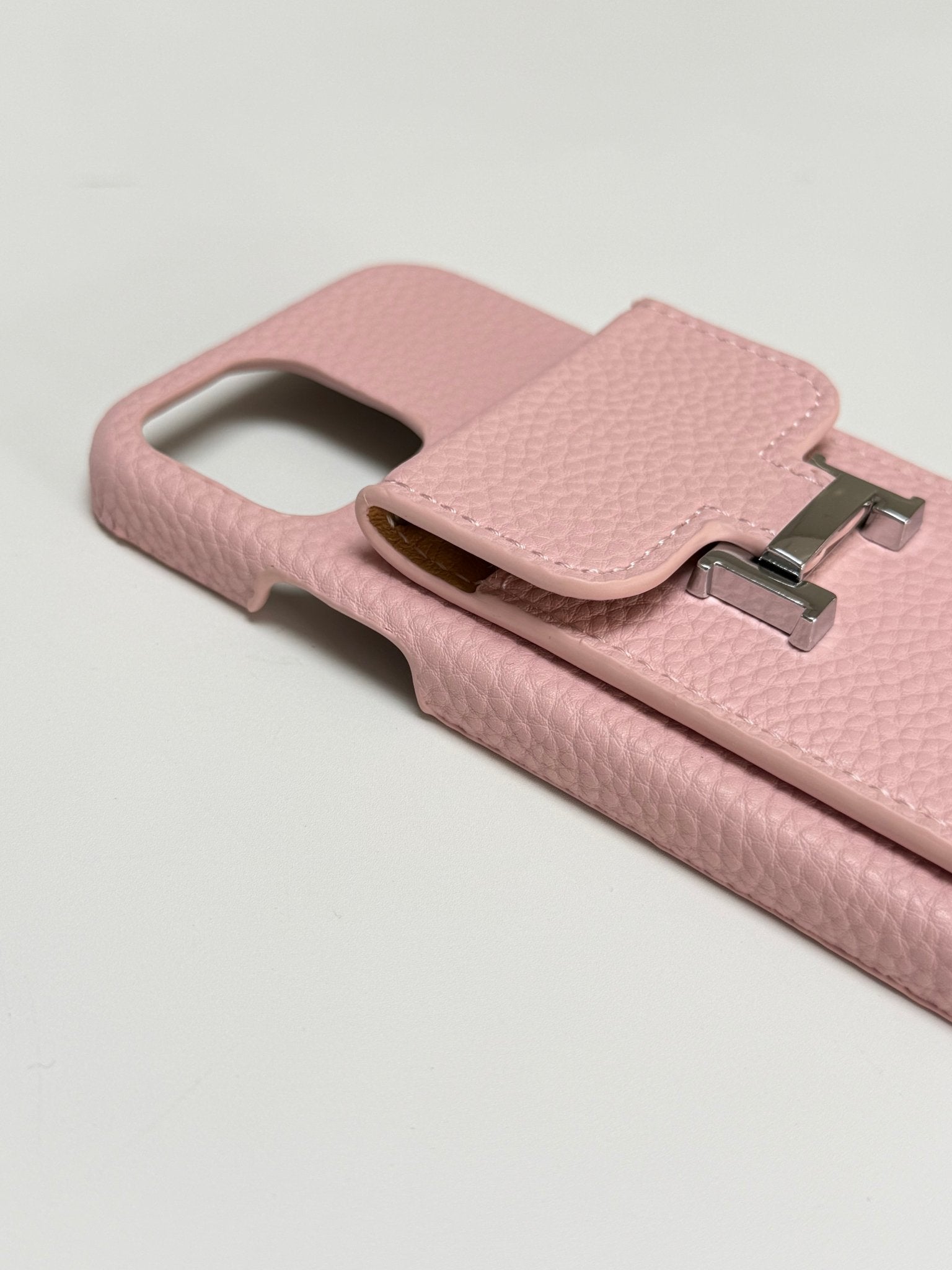 H Series iPhone case 2005 | Accordion card holder (subject to the video) - The Luxe Case