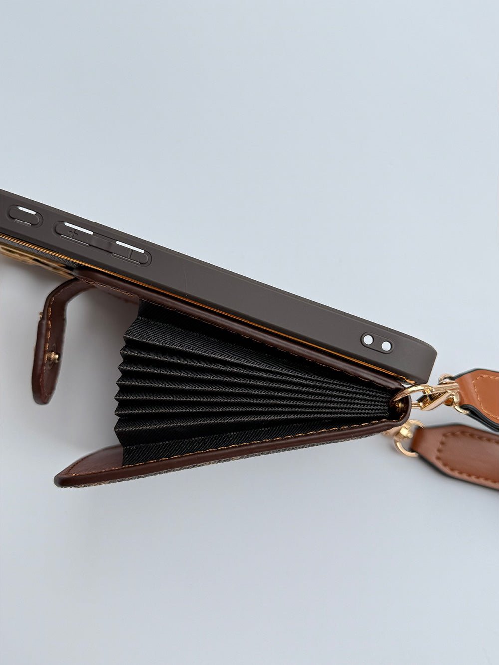 L series Phone case 1010 | Accordion card holder (subject to the video) - The Luxe Case
