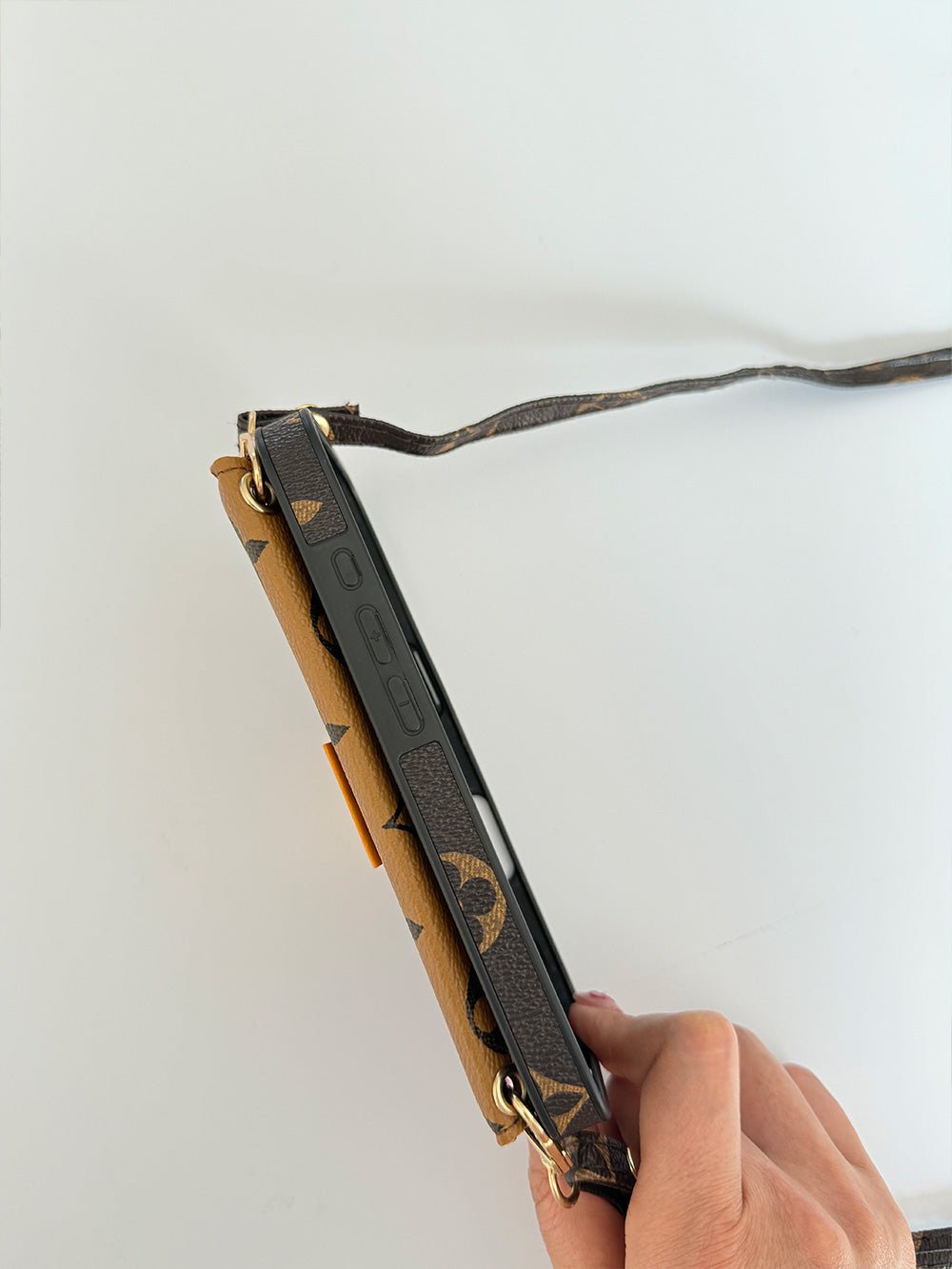 L series Phone case 1011 | Accordion card holder (subject to the video) - The Luxe Case