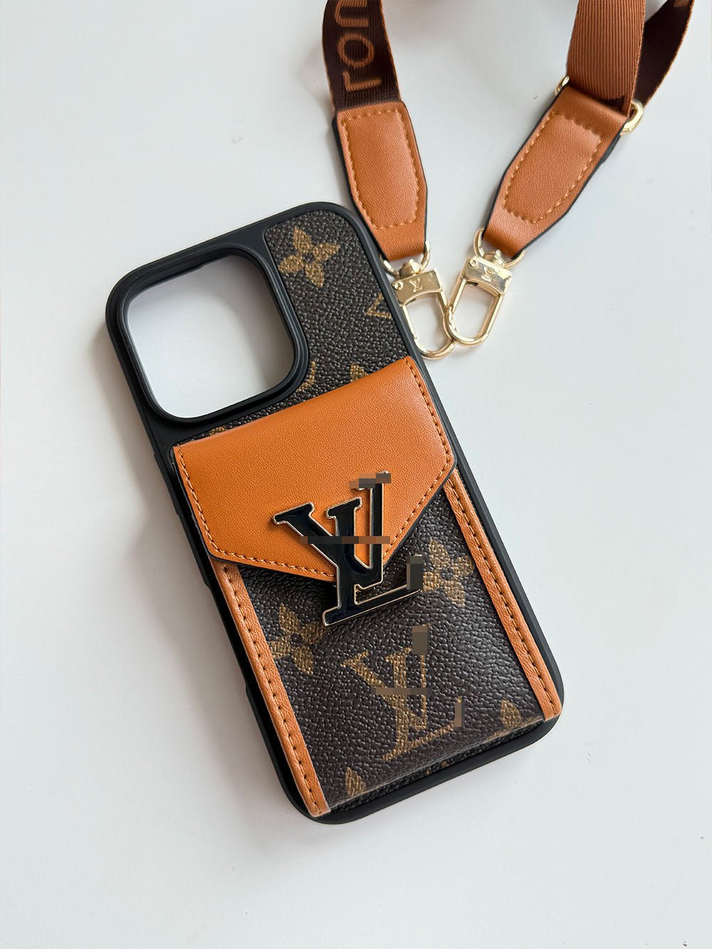 L series Phone case 1017 | with card holder (subject to the video) - The Luxe Case