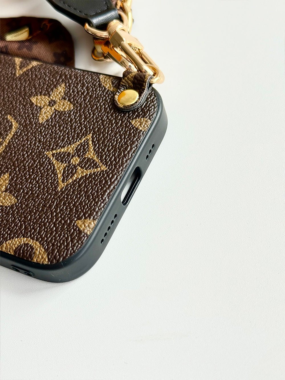 L series Phone case 1019 | with 2 straps (subject to the video) - The Luxe Case