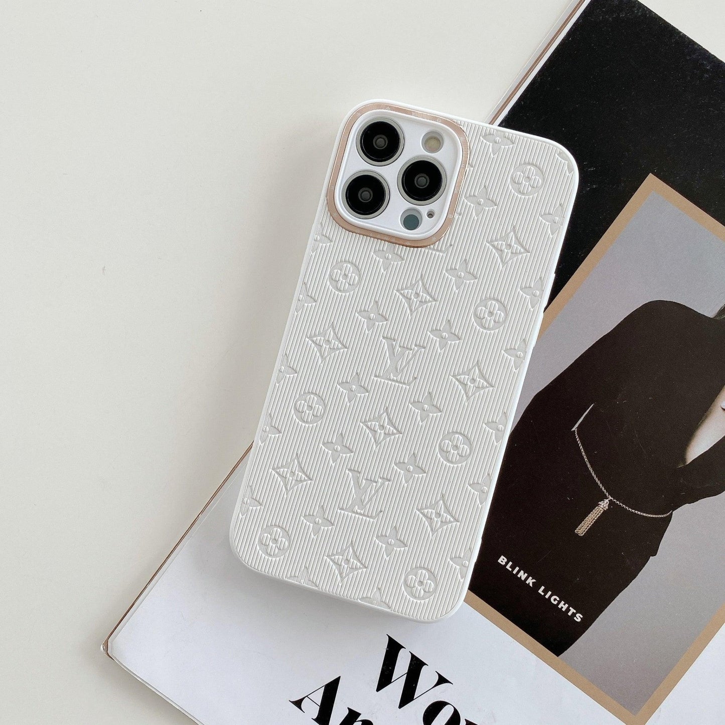 New Luxury LV case for Iphone - The Luxe Case