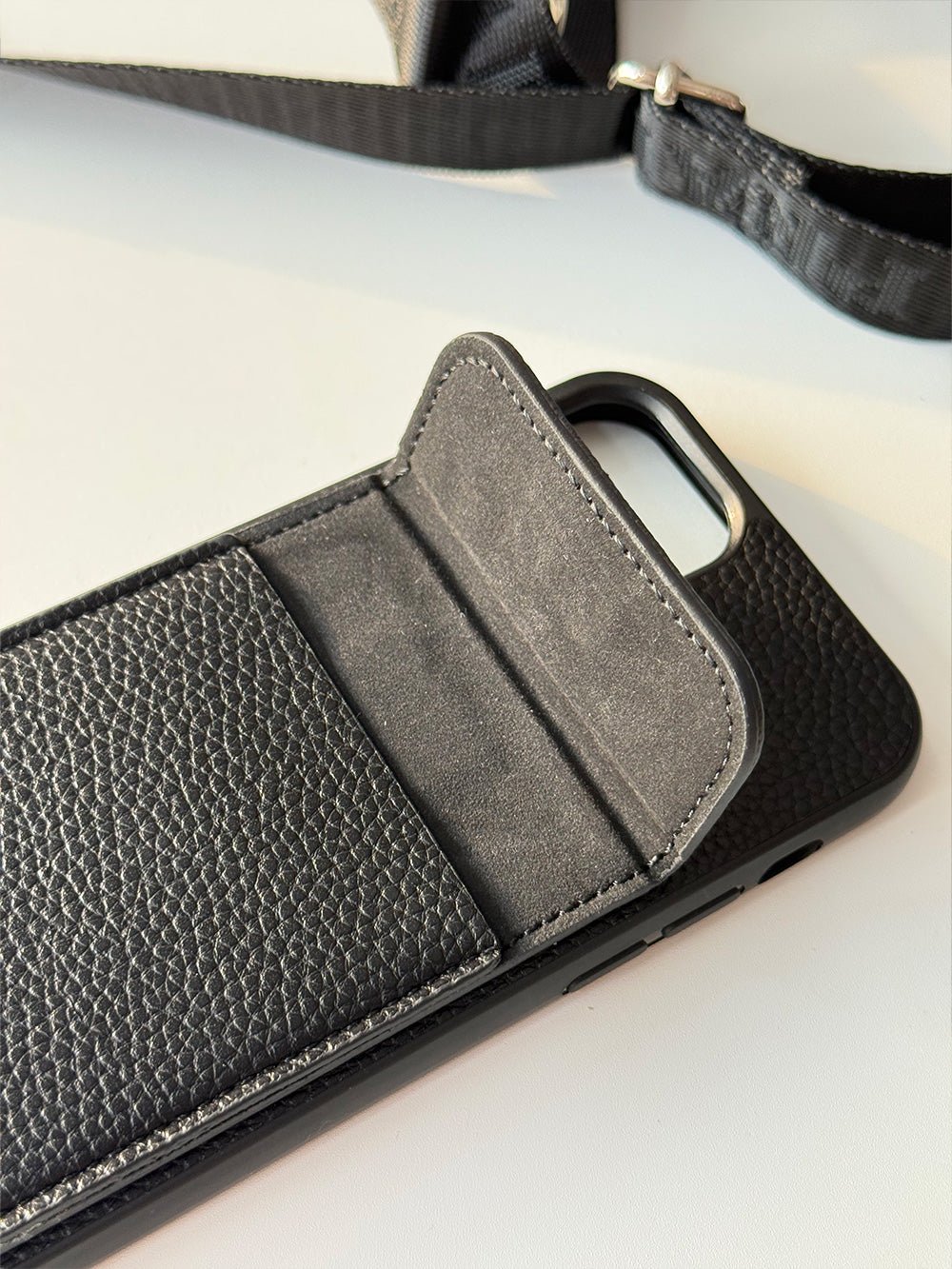 P series Phone case 1007 | Accordion card holder (subject to the video) - The Luxe Case